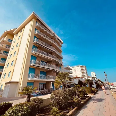 Cima - Vista Mare, 3 Camere, Wifi, Family Appartement Jesolo